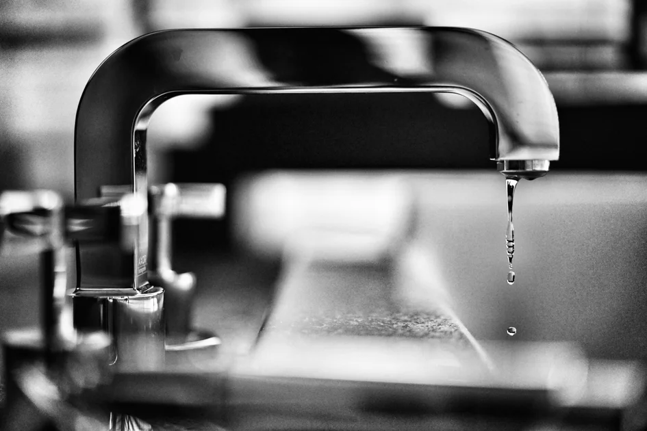 How to Fix a Leaking Faucet Without Calling a Plumber